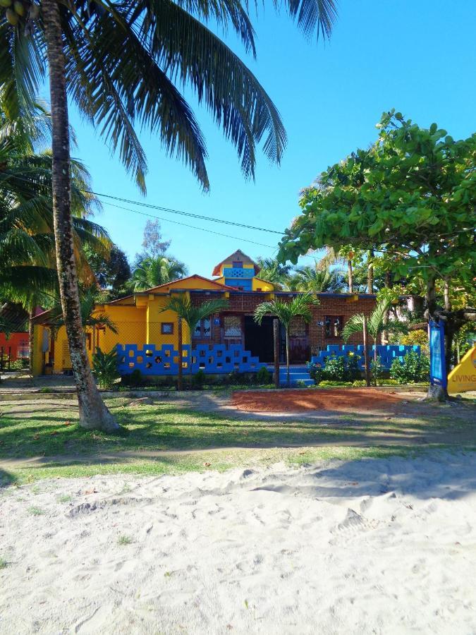 Livingston Resort Hotel المظهر الخارجي الصورة
