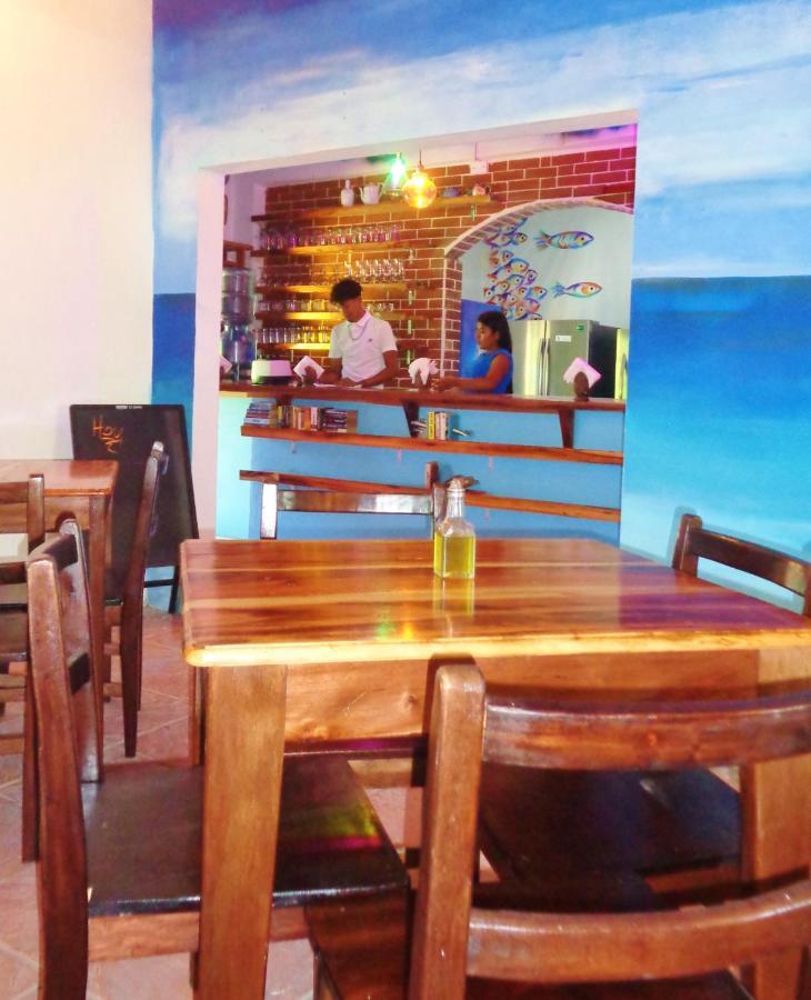 Livingston Resort Hotel المظهر الخارجي الصورة