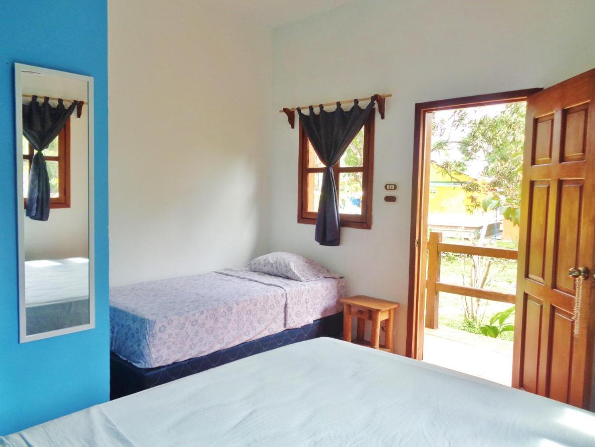 Livingston Resort Hotel المظهر الخارجي الصورة